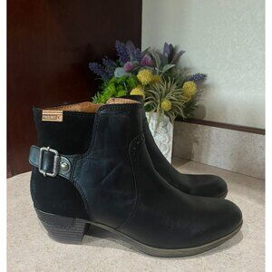 Pikolinos Rotterdam Black Leather & Suede Ankle Boots With Buckle Accent Womens